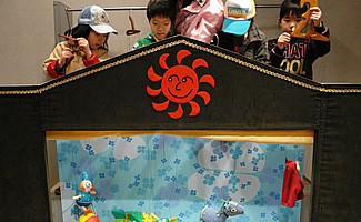 展示室1:マリオネットの舞台